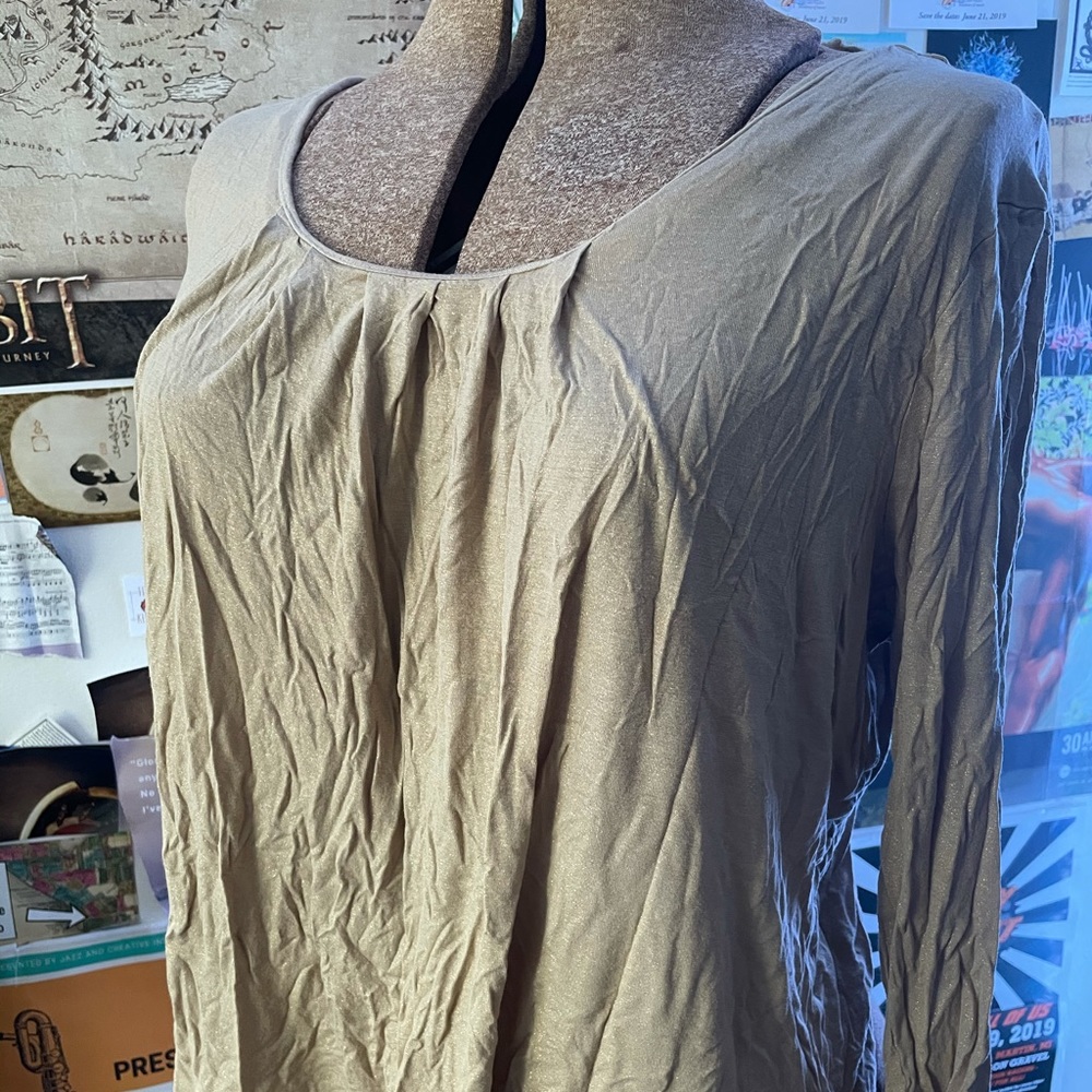 00s old navy gold n glitter shirt
